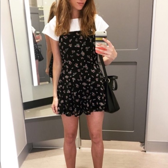 Meet Your Posher: Jena - Picture 4 of 12